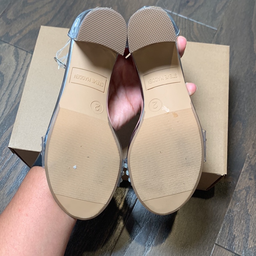 Steve Madden Shoes for Girls- Size 2 - Picture 8 of 9